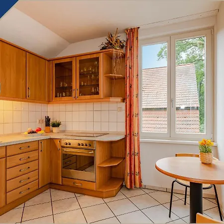 Am Waldesrand Koelpinsee Am Waldesrand Dachgeschoss Apartamento